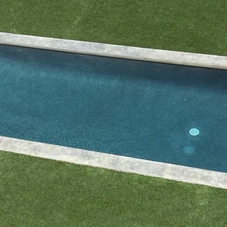 Pensionat Le Cube Design A Avec Piscine Et Cuisine